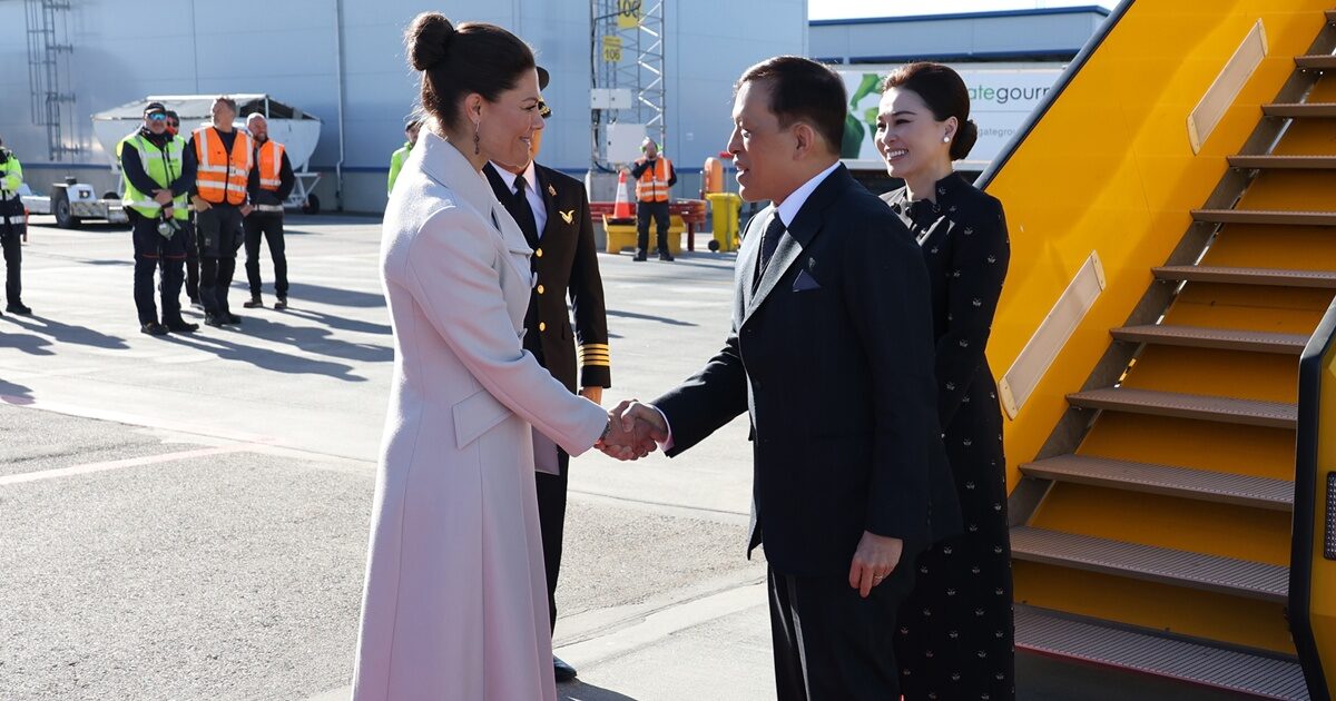 ในหลวง-พระราชินี เสด็จฯ เยือนสวีเดน อย่างเป็นทางการ ‘เจ้าหญิงวิกตอเรีย’ ถวายการต้อนรับ