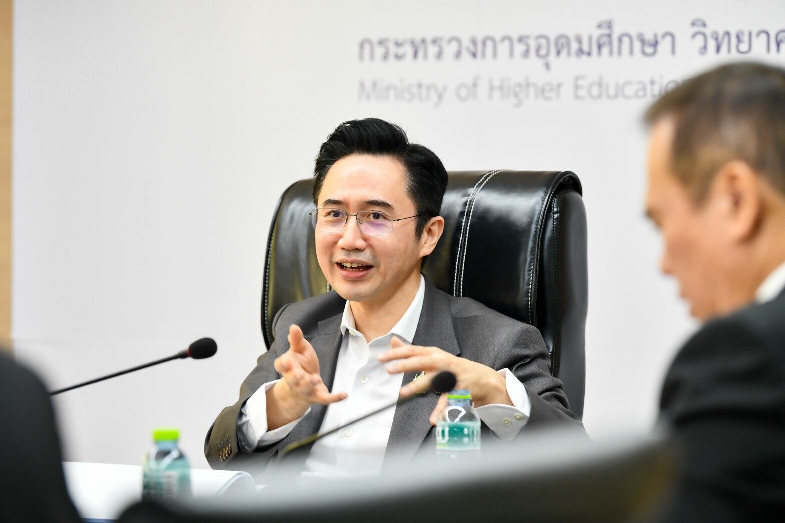 ยศชนัน