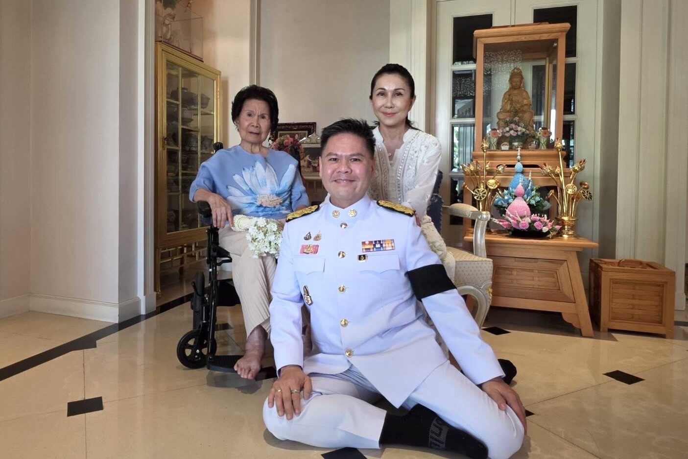 วราวุธ ศิลปอาชา