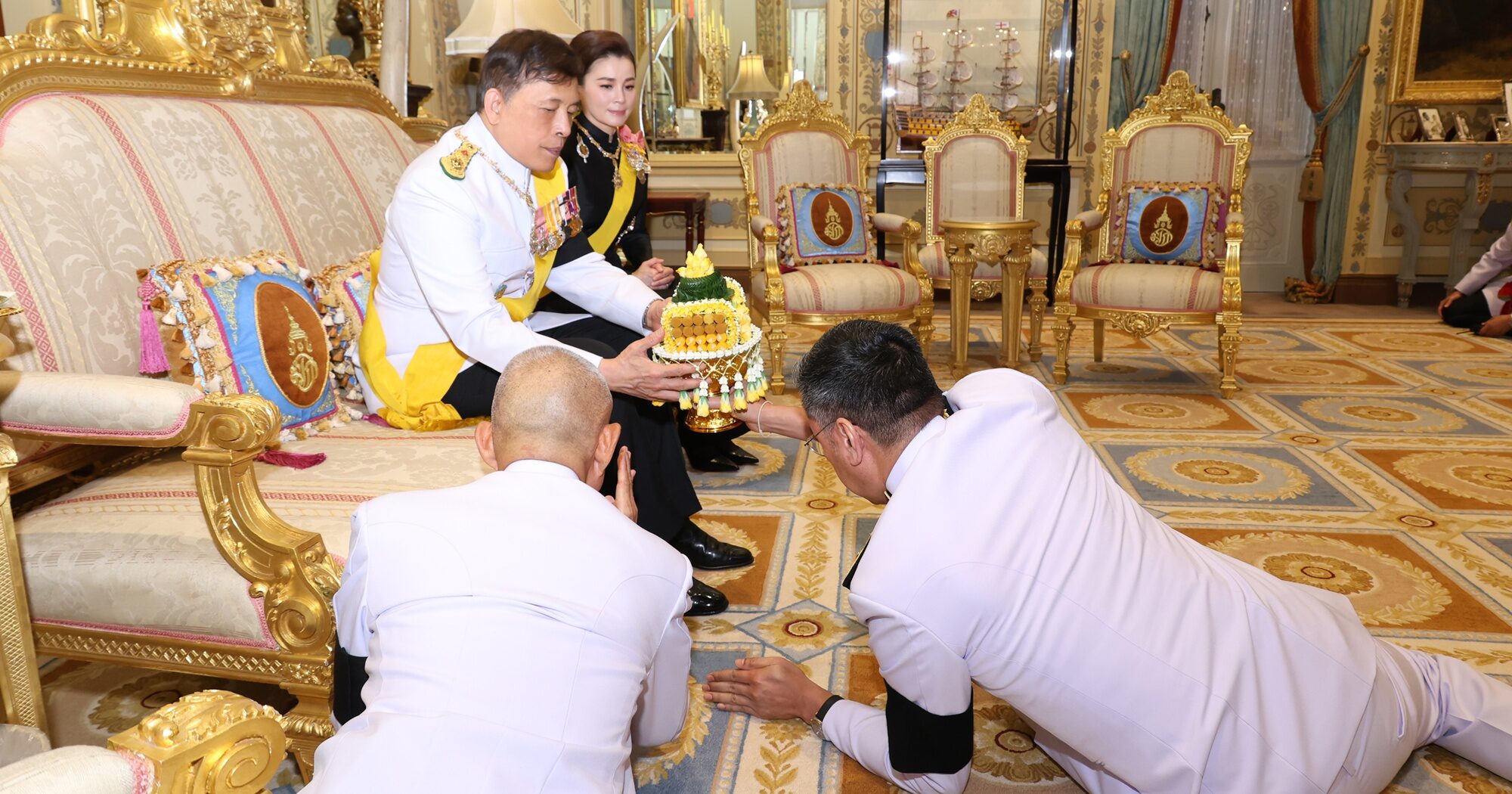 ในหลวง-พระราชินี พระราชทานพระบรมราชวโรกาสให้ ‘เศรษฐพุฒิ’ องคมนตรีคนใหม่ เฝ้าฯ