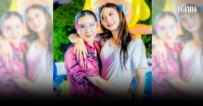 สาวน้อยเล่นน้ำ ผ่านไปอีกหนึ่งเทศกาลใหญ่ของประเทศไทย