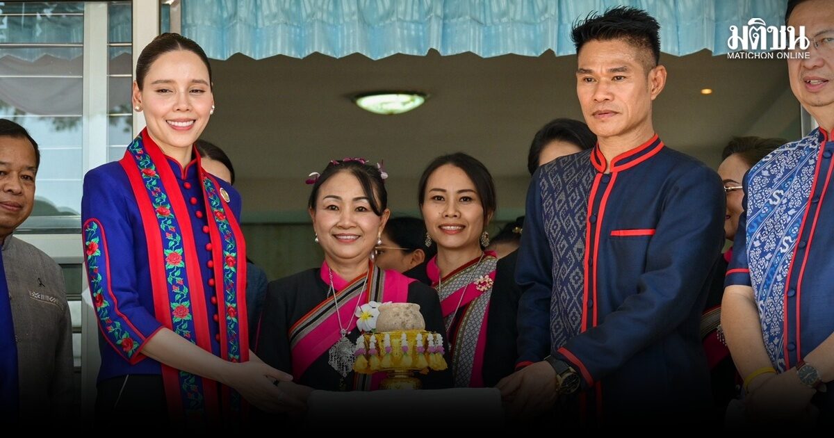 ซาบีดา ลงพื้นที่นครพนม รับมอบโบราณวัตถุ อายุ 3,000-2,300 ปี จากแหล่งโบราณคดีกุดฉิม