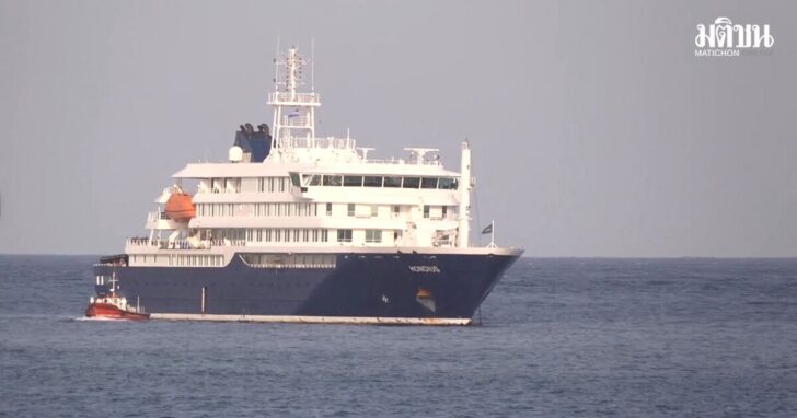 Sick passengers evacuated by boat from Cruise Ship in Cape Verde's port