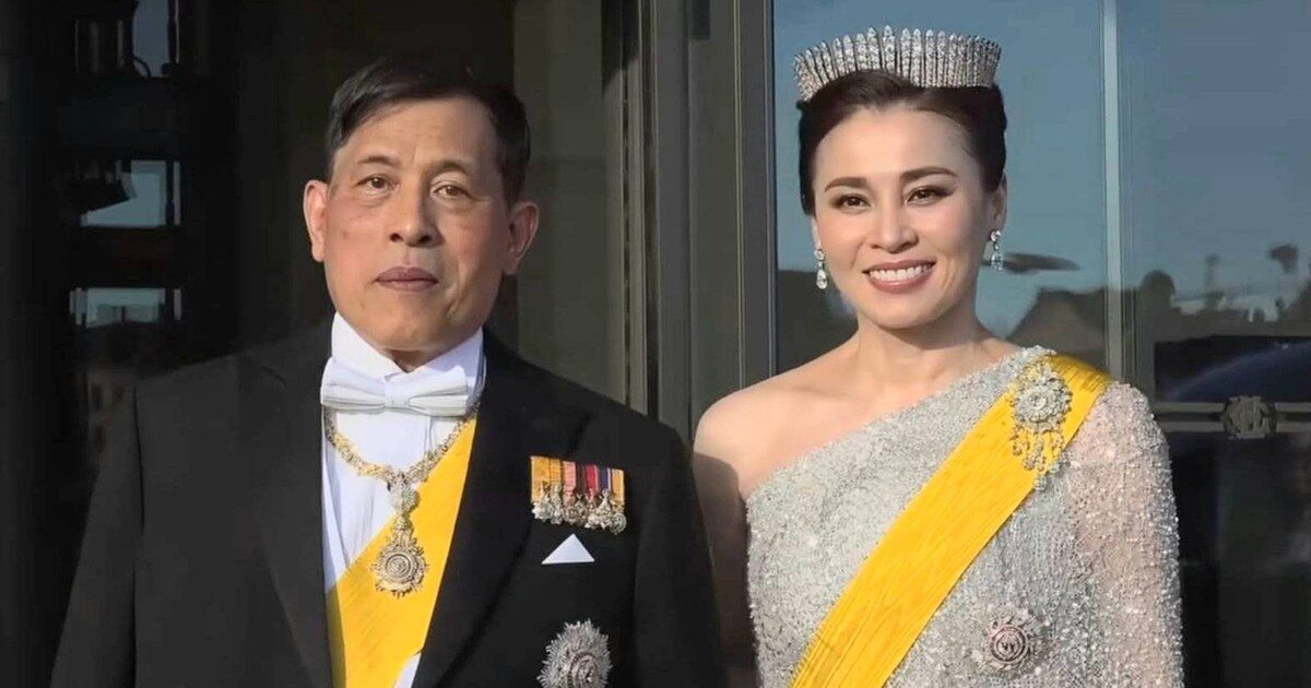 ในหลวง-พระราชินี ทรงร่วมงานถวายพระกระยาหารค่ำ พระราชพิธีวันคล้ายวันพระราชสมภพกษัตริย์สวีเดน
