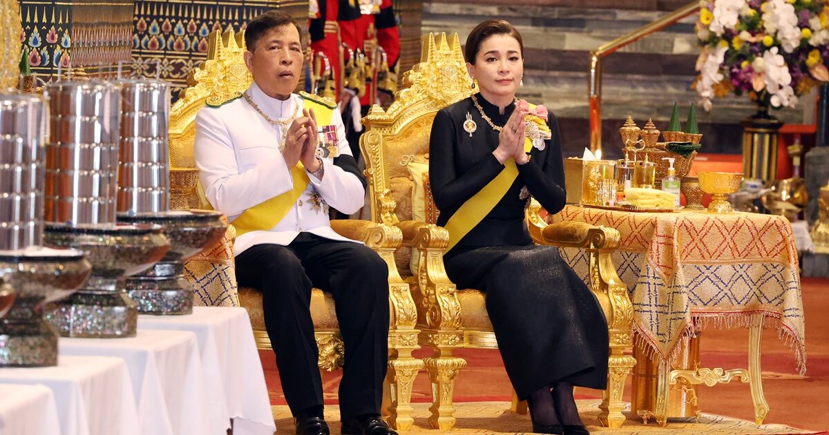 ในหลวง-พระราชินี เสด็จฯ พระราชพิธีฉัตรมงคล พุทธศักราช 2569 ณ พระที่นั่งอมรินทรวินิจฉัย