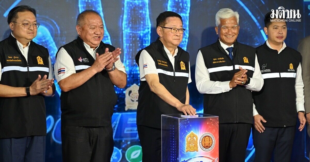 อาชีวะขนทัพนศ. ช่วยปชช. เปิดตัวOVEC Plus 4 ซ่อมได้ สร้างได้ ช่วยได้จริง