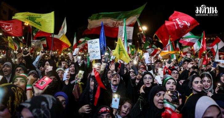 Anti-U.S. and Israeli rally in Tehran after missile strike