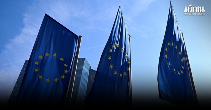 FILE PHOTO: Press conference following the ECB's Governing Council meeting, at the ECB headquarters in Frankfurt