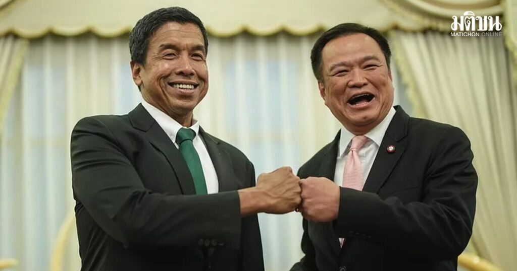 อนุทิน โพสต์ยินดี 'ชัชชาติ' นั่งผู้ว่าฯกทม. สมัย 2 พร้อมให้ความร่วมมือ เพื่อกทม.