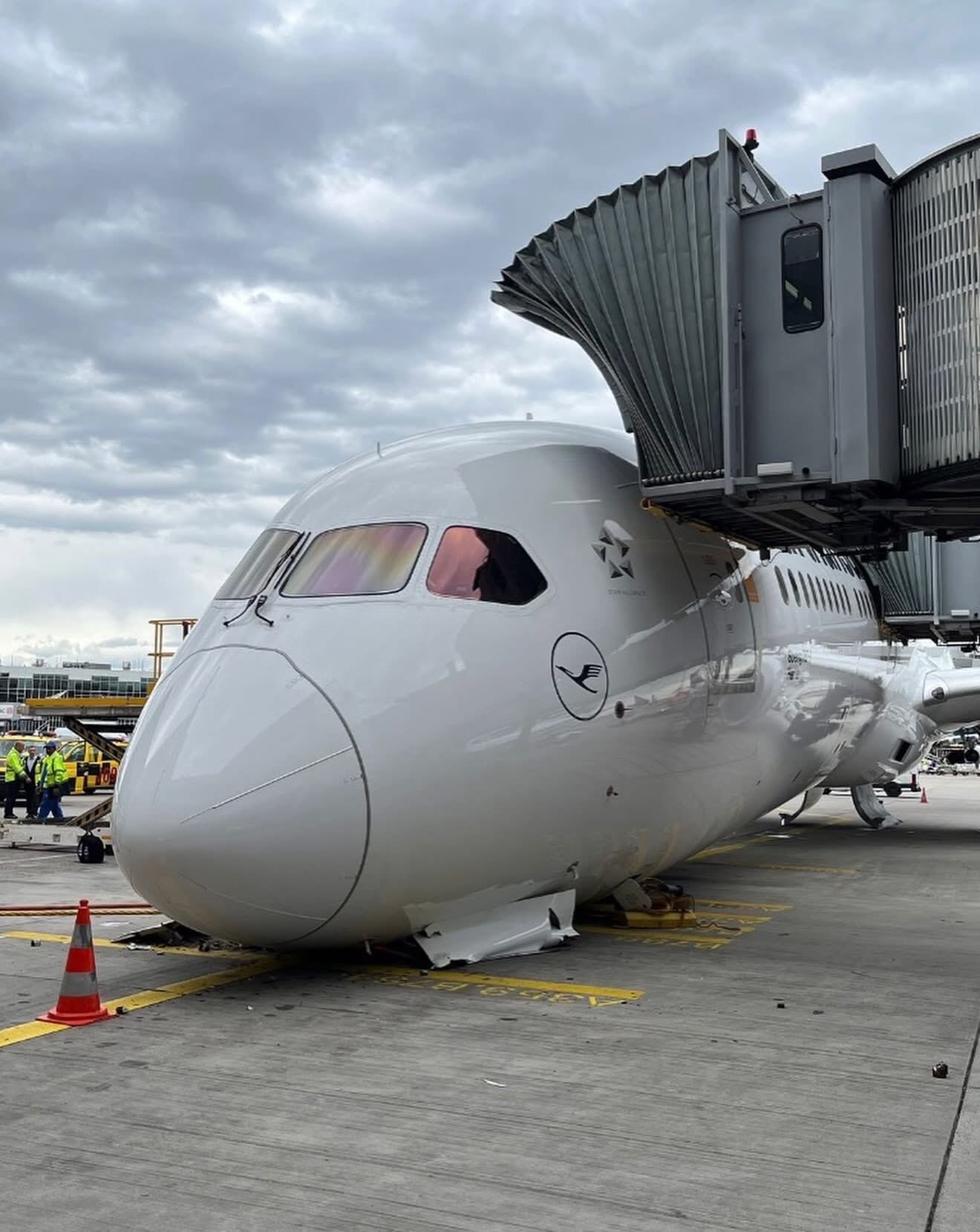  Lufthansa
