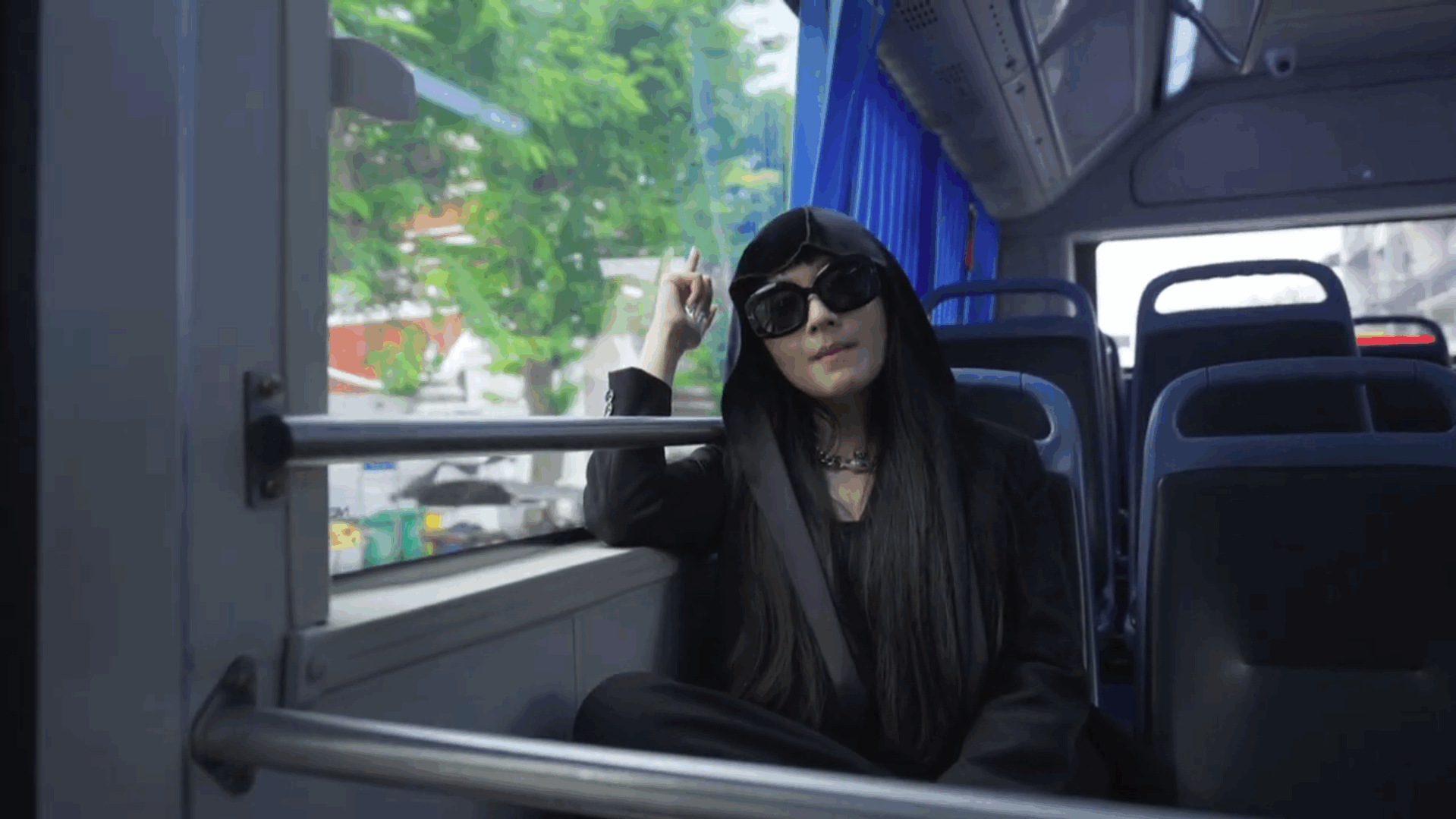 อนุชา 