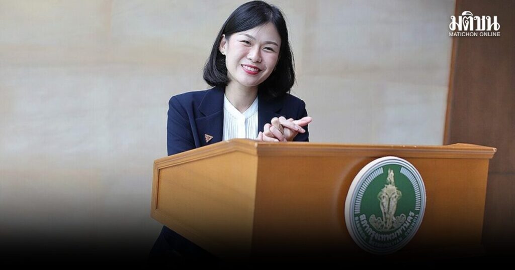เปิดโปรไฟล์ลึก (ว่าที่) ส.ก.บางซื่อ 2 สมัย ภัทราภรณ์ เก่งรุ่งเรืองชัย ผู้ท้าชิงประธานสภากทม.