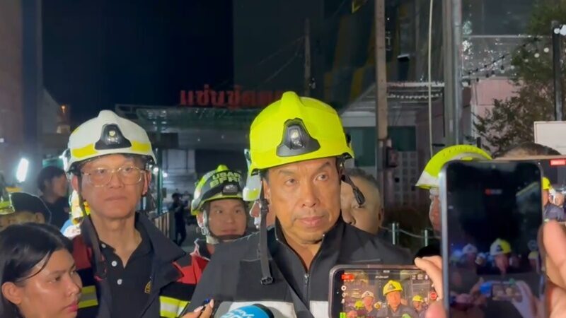 ไฟไหม้โรงเบียร์ ย่านลาดพร้าว