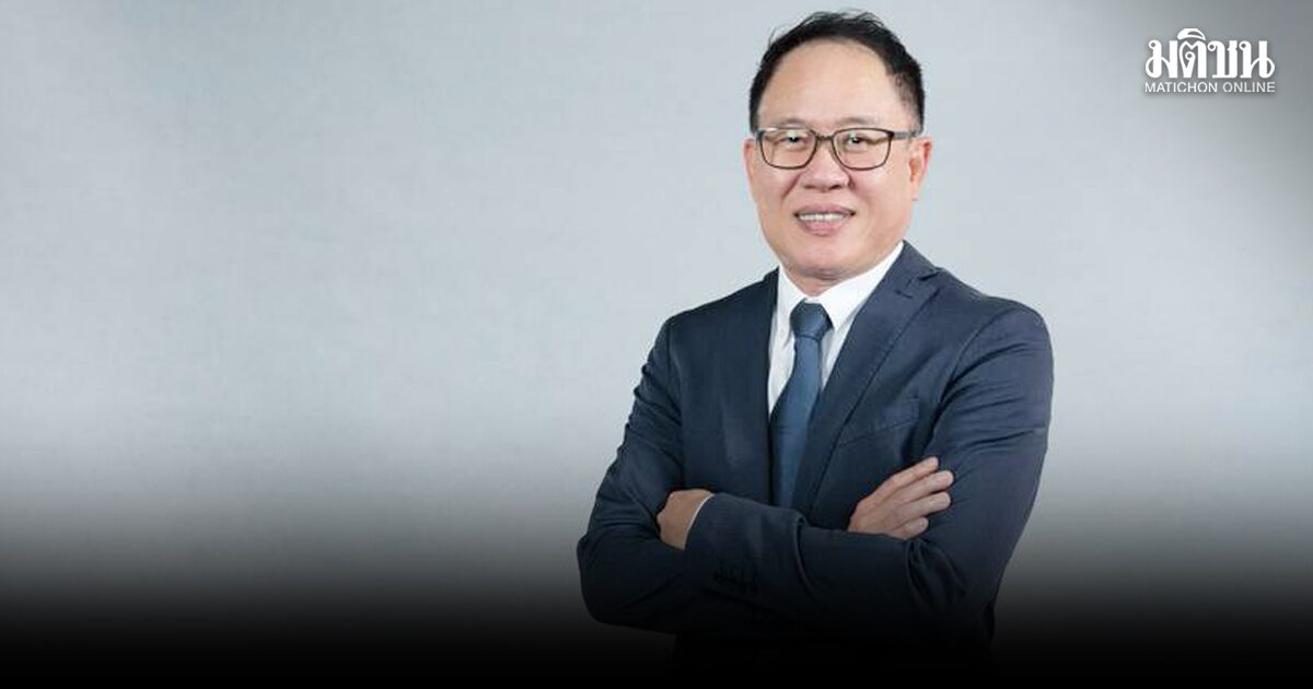 ยิ้มรับผลงาน