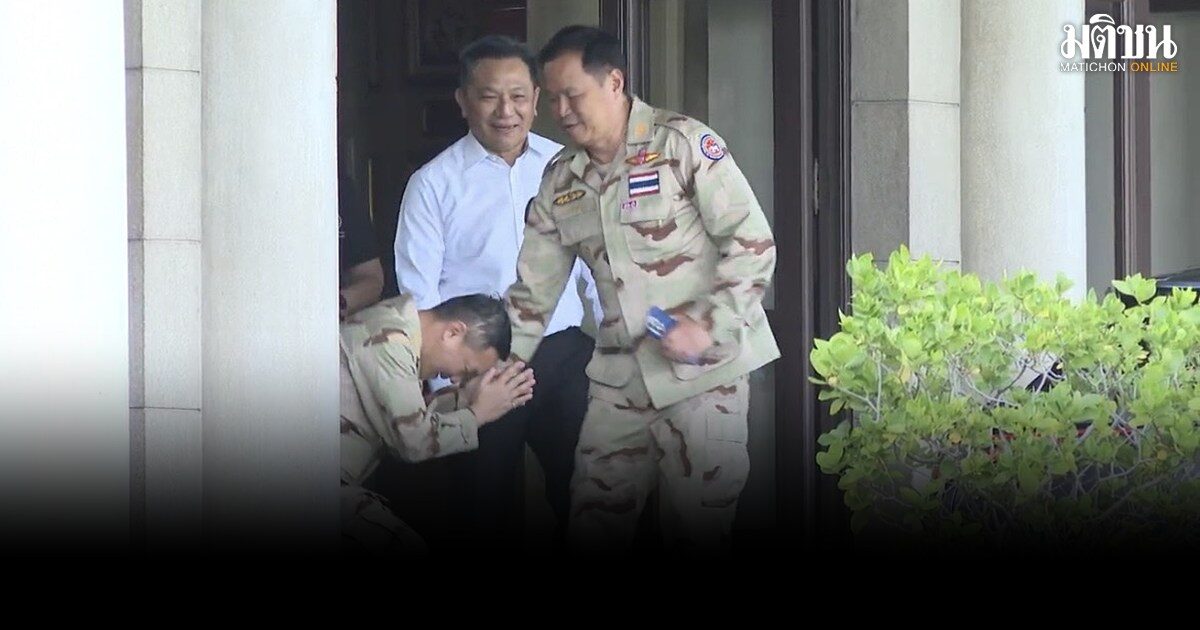 อรรษิษฐ์ ไหว้ย่อส่ง อนุทิน หลังสะพัดจ่อหลุดปลัดมหาดไทย สุดท้ายรอดพ้นรีเซตโยกย้ายล็อตใหญ่