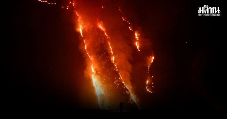 2026-08-09T012414Z_1587541388_RC2IUMAXYC23_RTRMADP_3_ASIA-WEATHER-INDONESIA-WILDFIRE