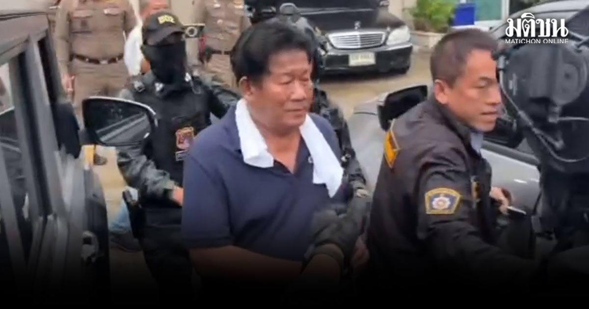 คุมตัว ฉลอง ใส่กุญแจมือ ค้นบ้านพัก บางแพรกใต้ เร่งหาหลักฐานประกอบ คดียิงนายก อบจ.นนท์