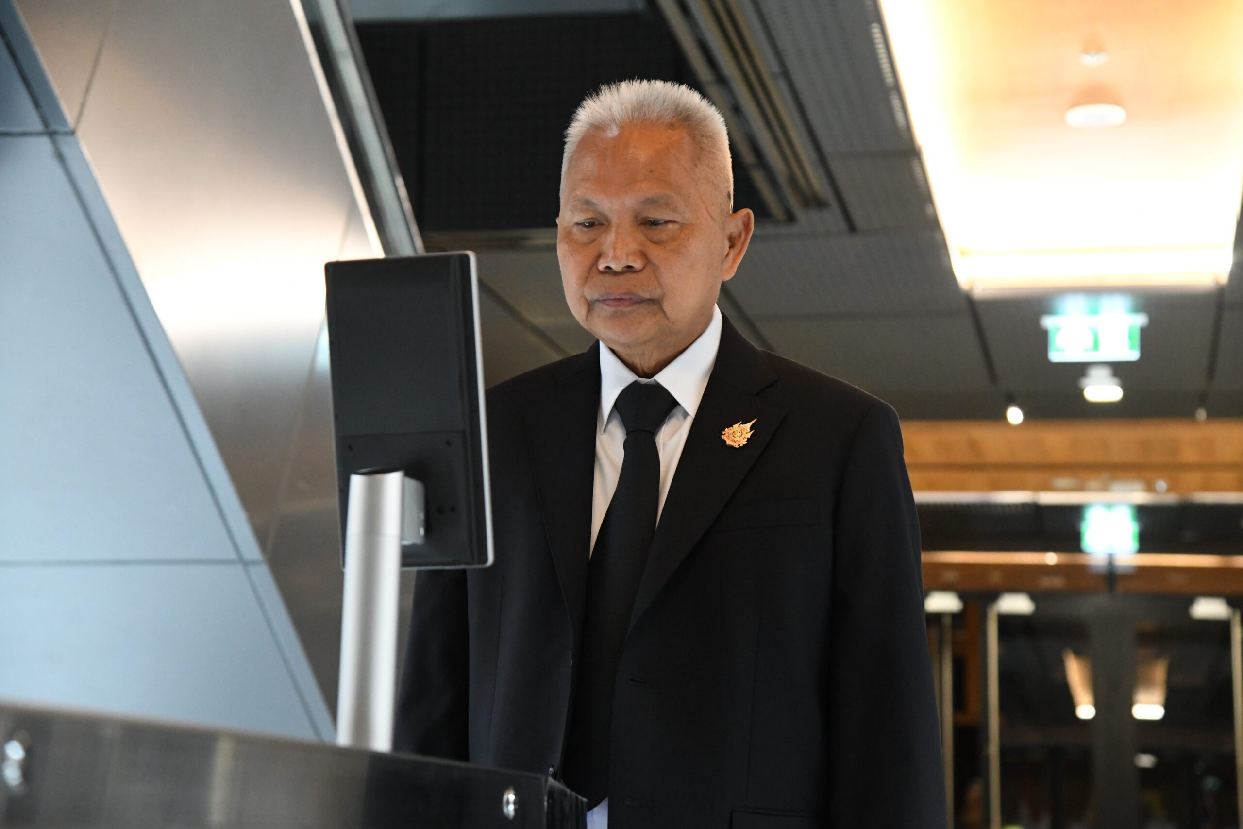 โสภณ