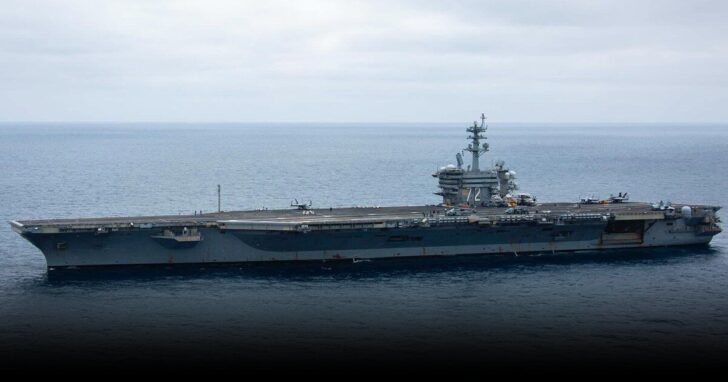 USS Abraham Lincoln033