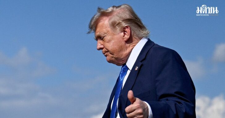 FILE PHOTO: U.S. President Trump arrives at Morristown Municipal Airport