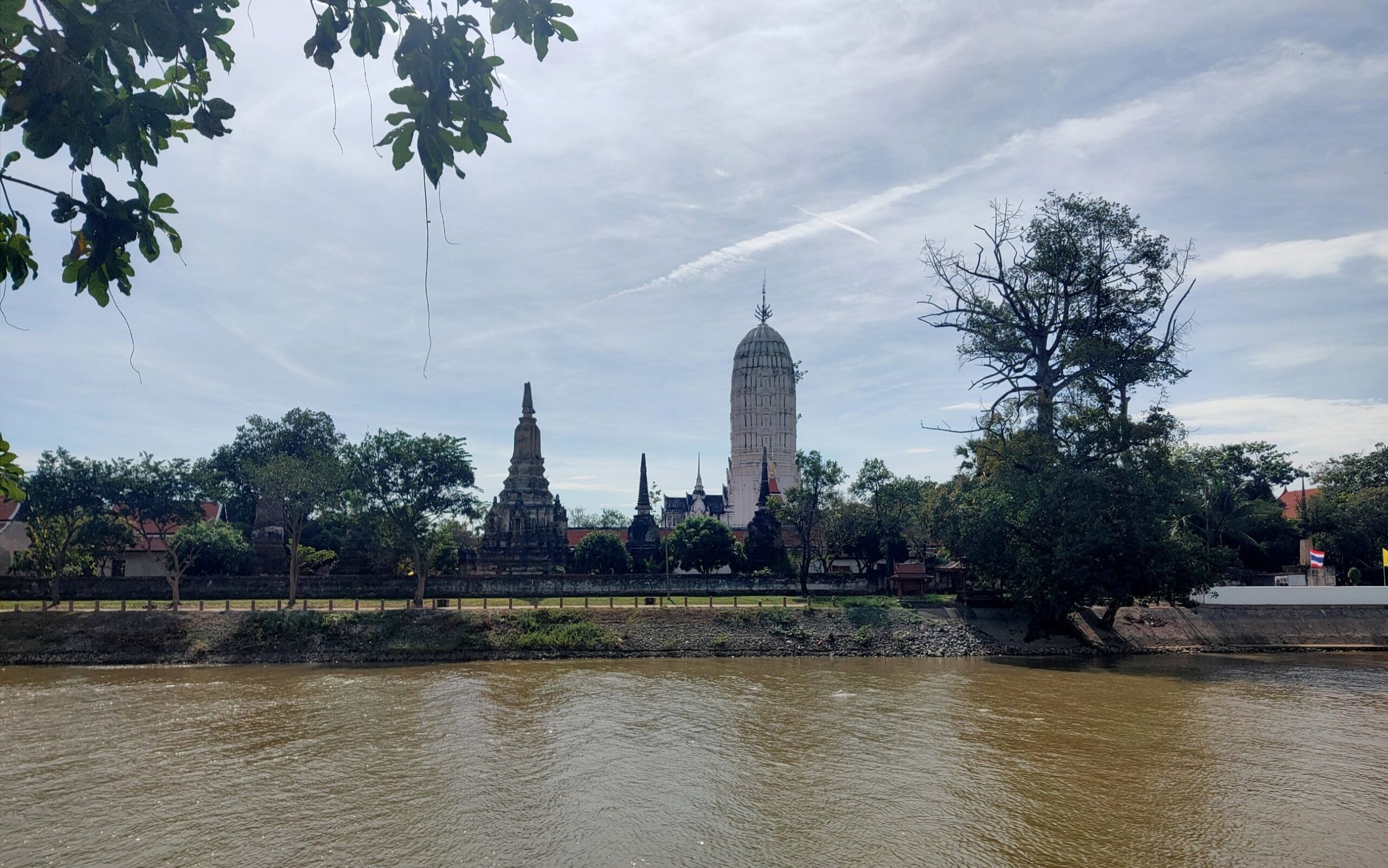 สุจิตต์ วงษ์เทศ | วัดพุทไธศวรรย์ และพระเจ้าอู่ทอง ‘เทพบิดร’ กษัตริย์อยุธยา