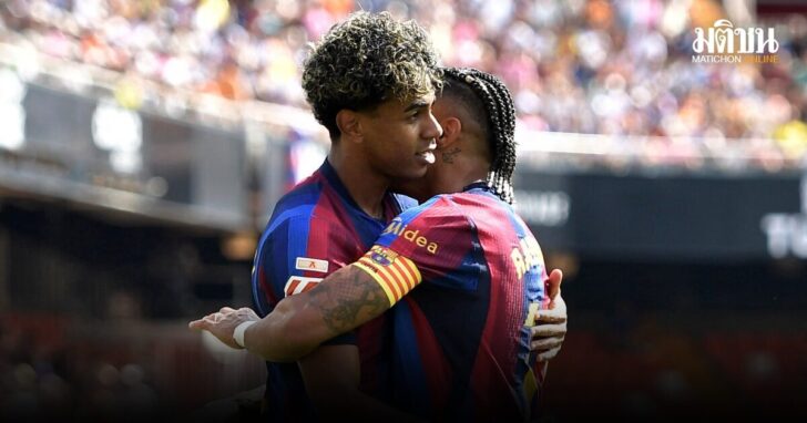 LaLiga - Valencia v FC Barcelona