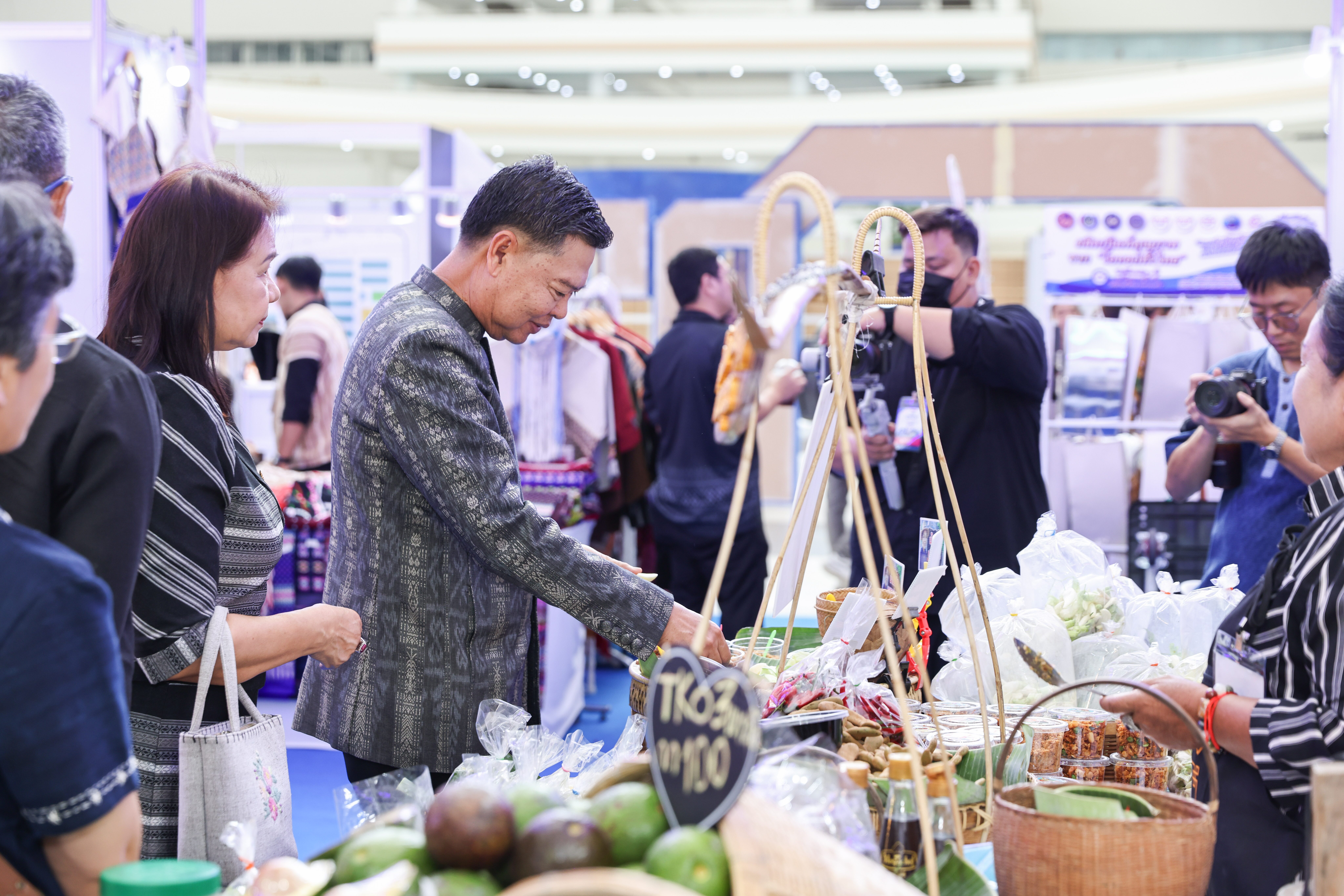 กรมการพัฒนาชุมชน เปิดงาน “OTOP TRADER 2026” รวมของดีทั่วไทย เชื่อมผู้ผลิตสู่ผู้ซื้อ เปิดโอกาสทางการค้า ต่อยอดสินค้าไทยสู่ตลาดสากล