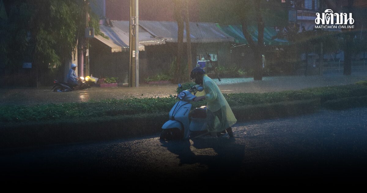 อุตุฯ เตือน กรุงเทพฯ มีฝนตกหนักมากหลายพื้นที่ ลมแปรปรวน ความเร็ว 10-25 กม./ชม.