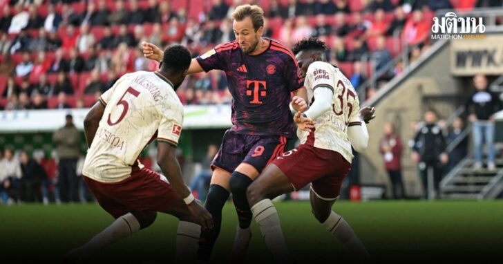 Bundesliga - FC Augsburg v Bayern Munich
