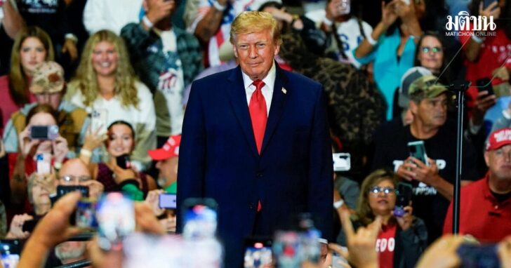 US President Trump visits Durant