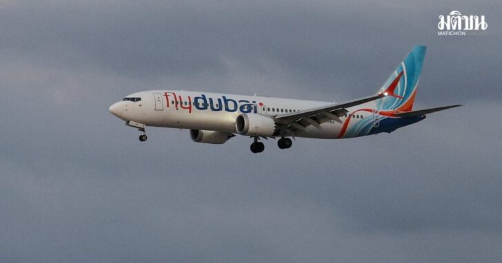 FILE PHOTO: Passengers from a FlyDubai flight to Israel from United Arab Emirates that was diverted to Saudi Arabia after an emergency signal arrive at Ben Gurion International Airport